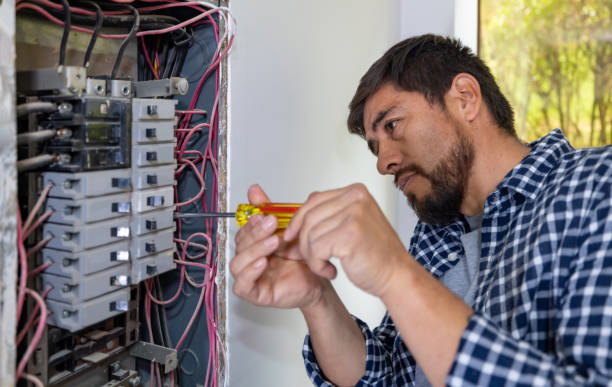 Best Electrical Installation Contractor  in Oak Lawn, IL